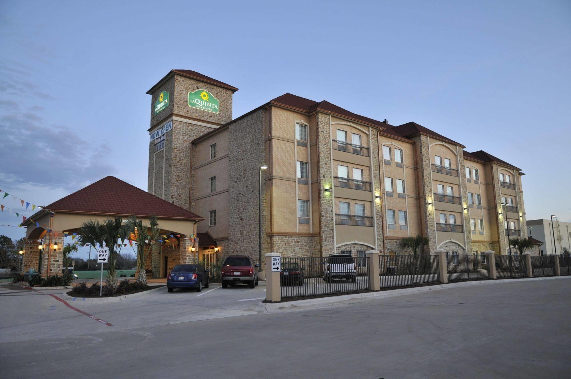 La Quinta By Wyndham Dallas Grand Prairie South Otel Dış mekan fotoğraf